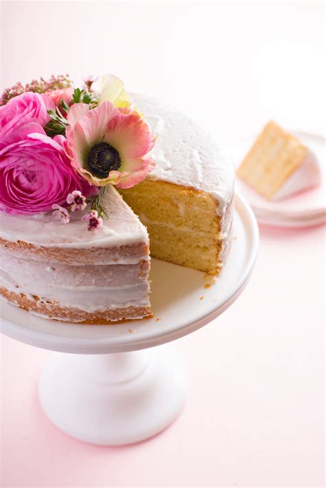 Came out beautiful and was much appreciated by the recipients. What to Know About Putting Flowers on Your Cakes | Kitchn