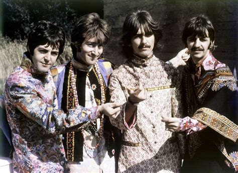 The Beatles Wallpapers Images Photos Pictures Backgrounds