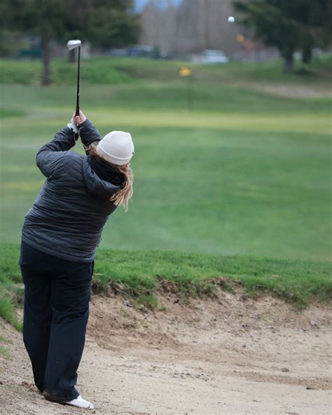 Battle Ground Girls Golf Team Drops Match To Mountain View The Reflector