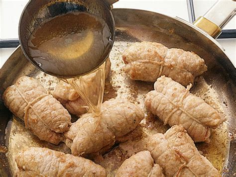 11,674 likes · 1,157 talking about this · 4,555 were here. Come cucinare gli involtini di carne ripieni |Sale&Pepe