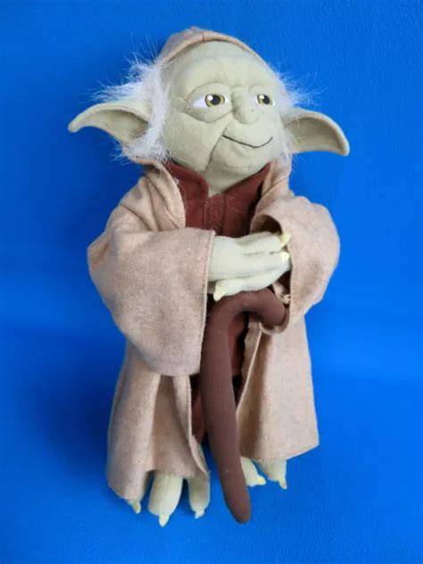 Star Wars Episode Yoda 10 Tall Soft Toy Doll Lucas Film 2005 Disney