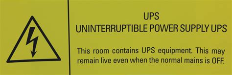 Shippingeasy supports selecting one of four custom label optionsto be displayed on ups domestic shipping labels, in the ref1 and ref2 fields. UPS WARNING LABEL This room contains UPS equipment (each)