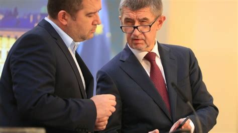 Uvedl to v rozhovoru pro deník právo. INFO.CZ | Schmarcz: Babiš si chválí, že díky viru řídí ...