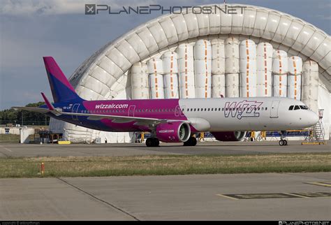 Ha Lvf Airbus A321 271nx Operated By Wizz Air Taken By Eriknorthman