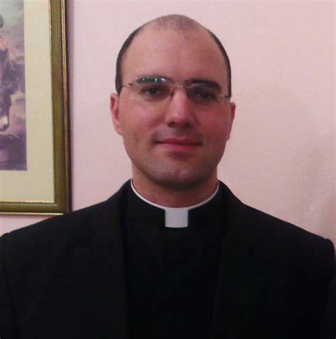 Padre Moreno Un Pellegrinaggio Sulle Orme Dei Santi Il Portico