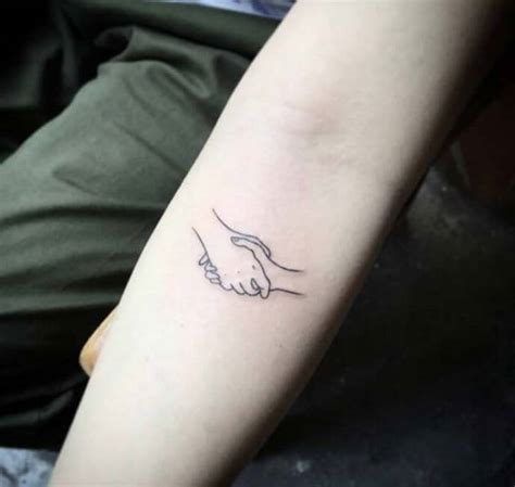 There are many reasons to go small and simple. 75+ Best Small Tattoos For Men (2018) | TattoosBoyGirl