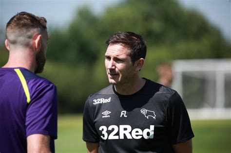 Official account of derby county football derby county ретвитнул(а) scotland national team. Frank Lampard and his Derby County team on the first day ...