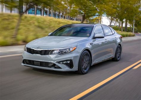 New Kia Optima 2023 24l Gdi Photos Prices And Specs In Qatar