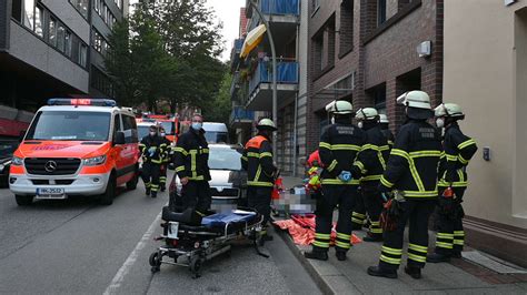 Mysteriöser Fenstersturz in Harburg Mann schwer verletzt