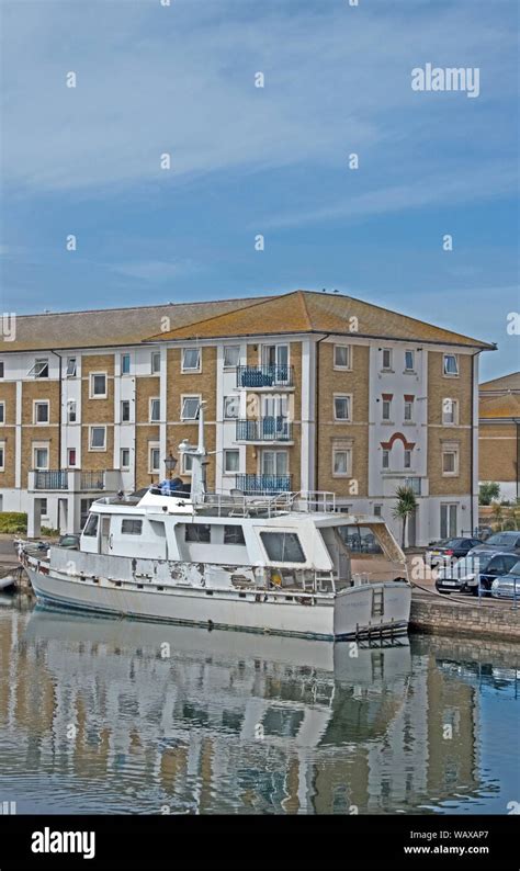Brighton Marina Boat In And Apartments Stock Photo Alamy
