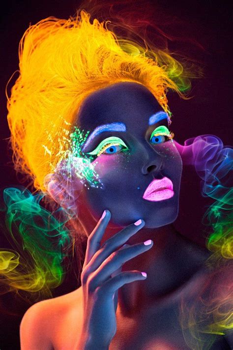 Maquillage Lumière Noire Neon Painting Neon Makeup Uv Makeup