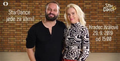 Komnata radka gipsyho bangy (s03e36). Pivovarské náměstí rozhýbou taneční mistři ze StarDance ...