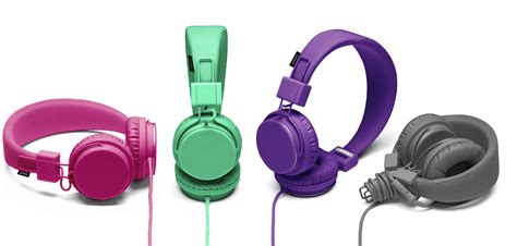 How to shop for headphones. Favorite Headphones to Rock This Fall - StyleBlend