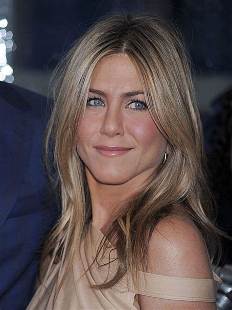As the face of skincare brand aveeno for the last seven years (she's been using the brand since she was a teenager) she's also had the. Jennifer Aniston Is The New Face Of Aveeno Skincare ...