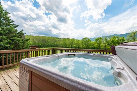 Holiday log cabins with hot tubs in england to rent, lowest price guaranteed. Log Cabin, 6 person hot tub! Over 150 yards of river ...