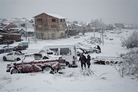 las imágenes que dejó la nevada en bariloche anb agencia de noticias bariloche diario