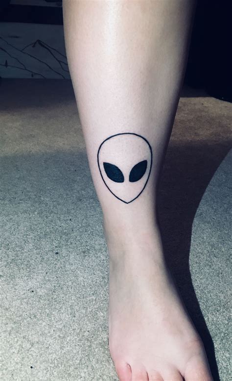 Alien Head Tattoo Head Tattoos Tattoos And Piercings Print Tattoos