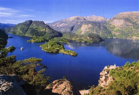 The western norwegian fjords are rated as the worlds best travel destination by the magazine. Norvégia | Varázslatos Norvég Fjordok Hajóút | 10 Napos ...
