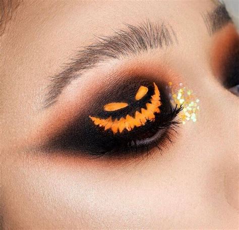 26 Cute But Spooky Halloween Eyeshadow Looks Easy