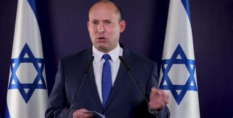 האפשרויות היחידות העומדות לממשלת ימין הן הליכה לבחירות, כלליות. בנט מגיב להחלטה של האג: "אם יש רשימת 'חשודים', שימו אותי בראש"