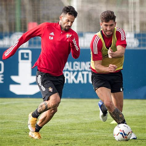 si un futbolista no sale del closet es por miedo el jugador del osasuna que apoya la