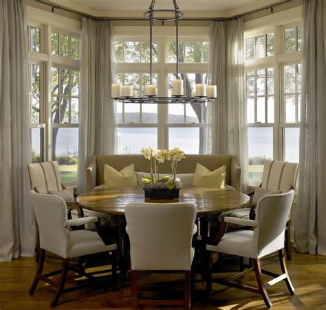 Decorating Bay Window In Dining Room Ruivadelow