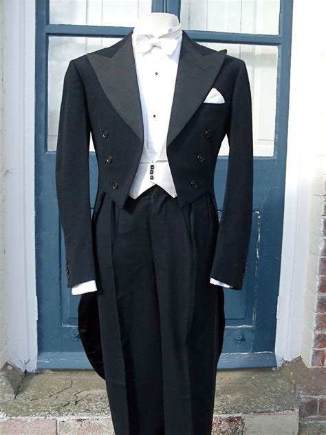 Men's eveningwear is one area in which every man simply must invest. 111 best White tie images on Pinterest | White ties, Black ...