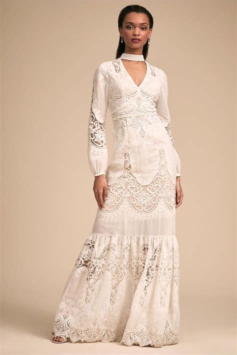 The 30 Best Bohemian Wedding Dresses For Free Spirited Brides