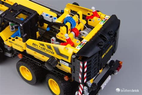 Lego Technic 42108 Mobile Crane Review The Brothers Brick The