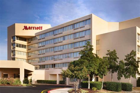 Hotel Marriott At Research Triangle Park 4 Hrs Star Hotel In Durham