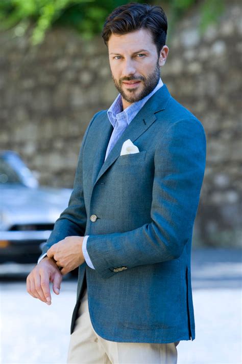 Lisateavet robert's men suits & custom tailoring kohta leiate veebisaidilt robertsmensuits.com. Made to Measure Suits by Robert Old - Bespoke Suit Tailoring