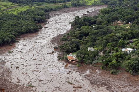 40 Dead Many Feared Buried In Mud After Brazil Dam Collapse Ap News