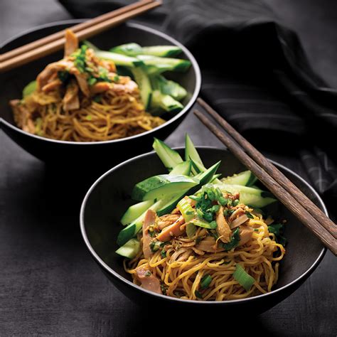 This szechuan chicken noodles recipe is simple to make and the result tastes great. Sichuan Sesame Chicken Noodles - Marion's Kitchen