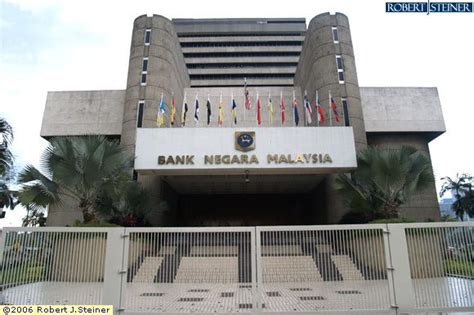 A financial adviser (fa) is a company approved by bank negara malaysia under the fsa to carry out financial advisory business. Kuala Lumpur Guide : Kuala Lumpur Images of Bank Negara ...