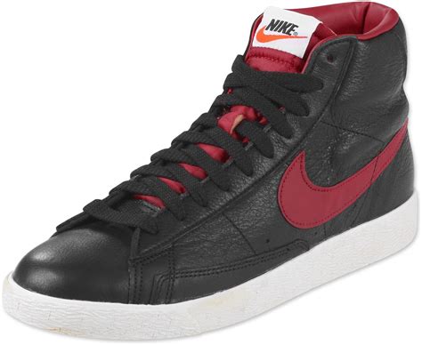 Footwear,low shoes,dark blue and navy,lässig,plateau schuhe,footwear/sneakers,schuhe,schuhe,turnschuhe,plimsoll shoe,walking shoe. Welche Farbe ist am besten? (Nike Schuhe) (High, Blazer)