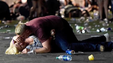 Las Vegas Shooting Survivors Were In The Dark Cnn