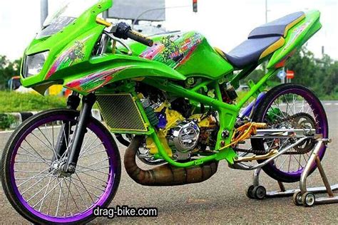Berbagai wallpaper ponsel foto karikatur handphone. 55 Foto Gambar Modifikasi NINJA RR Kontes Street Racing drag-bike.com di 2020 | Kawasaki ninja ...