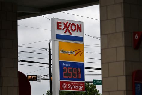 Exxon Shareholders Want Action On Climate Change The Sec Calls It