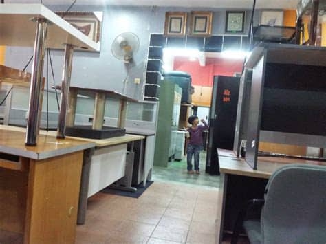 Ketika anda mencari situs jual beli perabotan rumah tangga online, pastikan ruparupa menjadi tempat untuk mendapatkan produk perabot minimalis yang unik, murah, dan modern. Kedai Cat Rumah Murah Di Kuala Lumpur - Nirumahmal