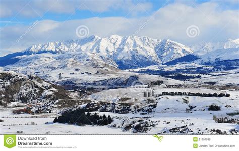 New Zealand Snow Mountains Royalty Free Stock Images