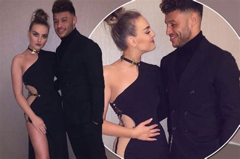 Not much is known about his better half except her name is wendy oxlade, born in 1961. Perrie Edwards and Alex Oxlade-Chamberlain look totally in ...