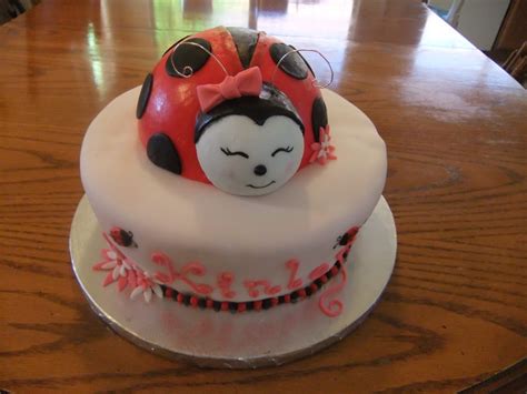 For table centerpieces/decorations take mason jars and place • i did a ladybug themed shower for my sister and her invitations had a lady bug on them and said. Cakefullness: Ladybug Baby Shower Cake