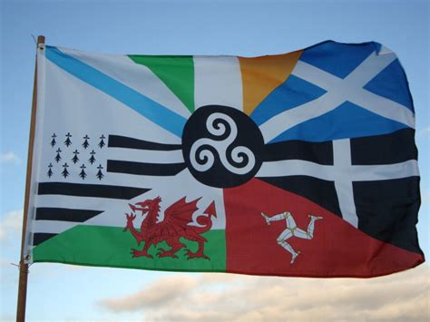 What hotels are near six nations of the grand river reserve? Flag of the six Celtic nations : vexillology