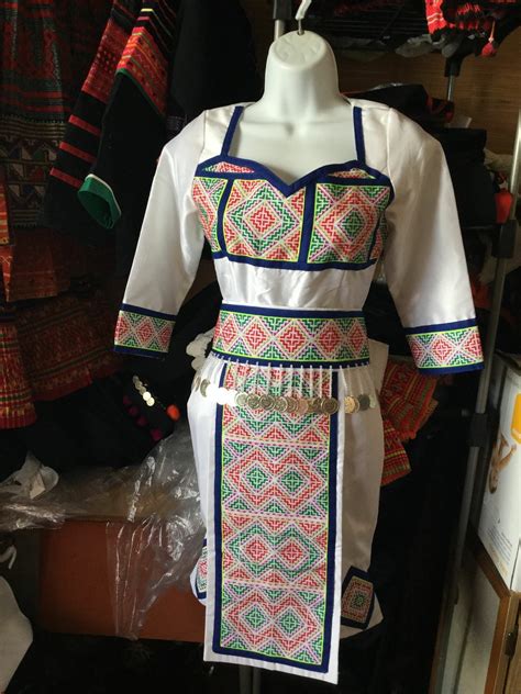 pin-by-sakyra-yang-on-traditional-clothing-traditional-outfits,-fashion,-clothes