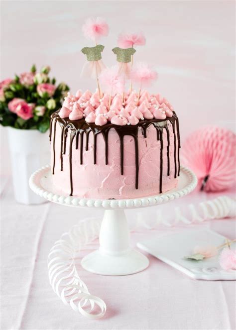 Check spelling or type a new query. Rosa Mädchen-Geburtstagstorte | Torten rezepte geburtstag ...