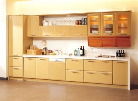 Cabinetmaking in traditional kitchens is often framed or inserted flush. Hanging Wall Cabinet - VRC FURNITURE