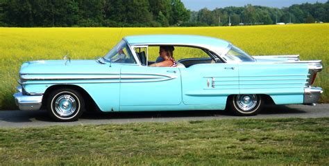 US-Oldtimer: American Way of Drive in Schweden