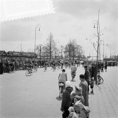 Plan vandaag nog een bezichtiging in! Meeuwenlaan Amsterdam (jaartal: 1950 tot 1960) - Foto's SERC