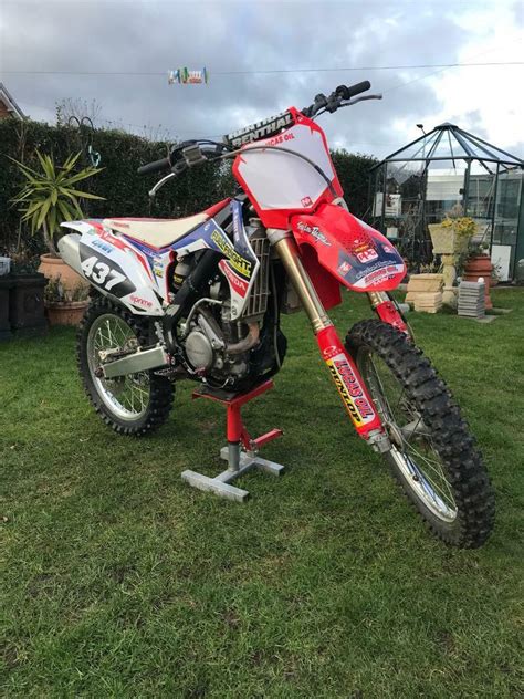 Because it'll be you who's doing the feeding—feeding the rest of the. Honda crf 250 r 2011 fuel injection mx motocross bike | in ...