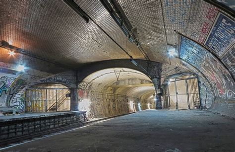 Paris Is Reviving Three Of Its Ghost Métro Stations